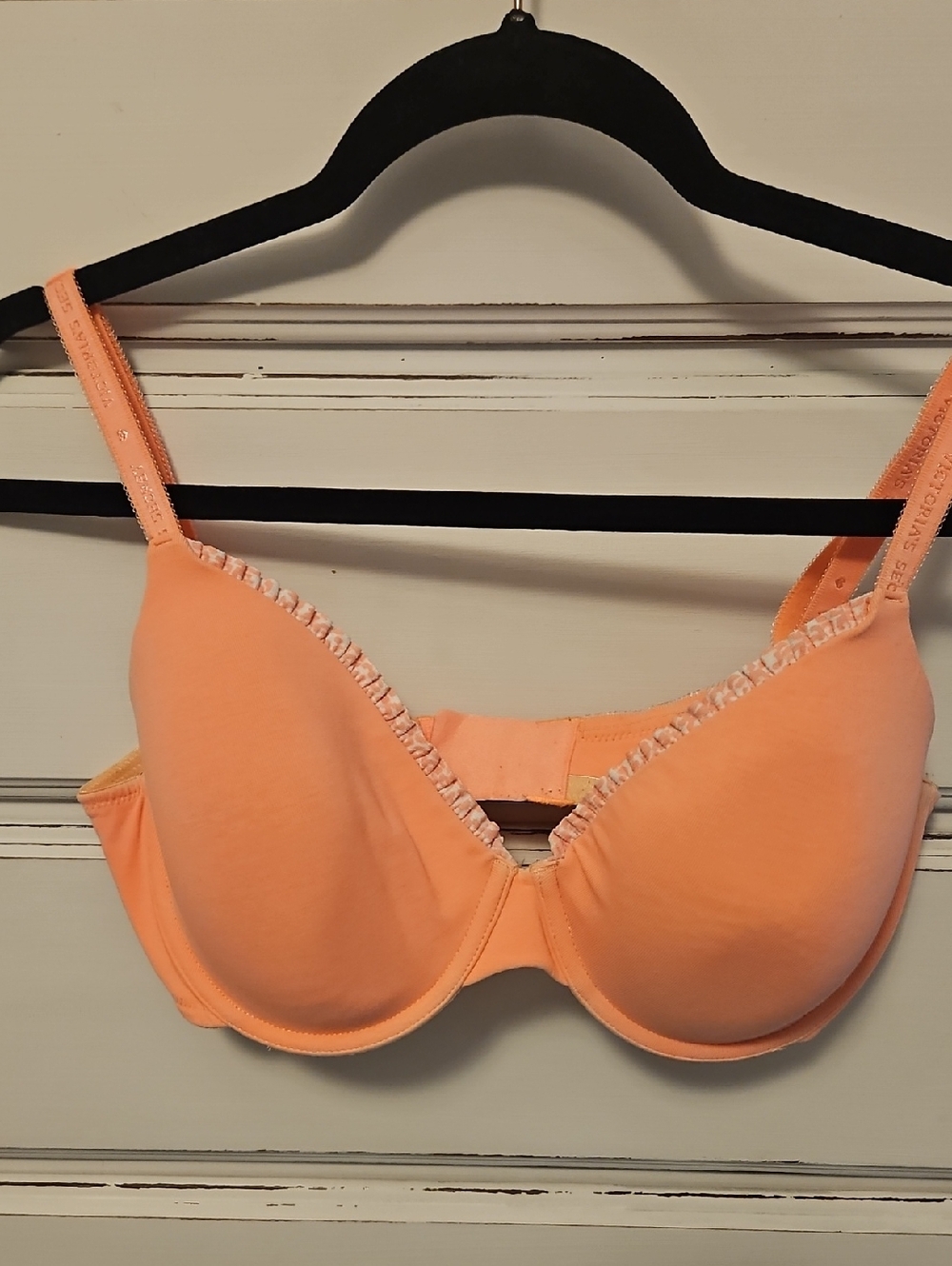 Victoria's Secret Peach/ Coral Cotton Perfect Coverage Underwire  Bra 36D